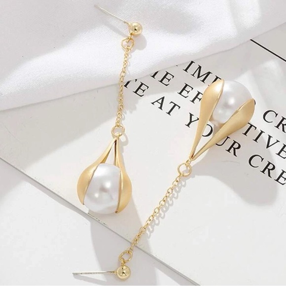 New Art Deco Suspension Pearl Drop Earrings | Faux Pearl Drop Dangle Earrings - Picture 6 of 16